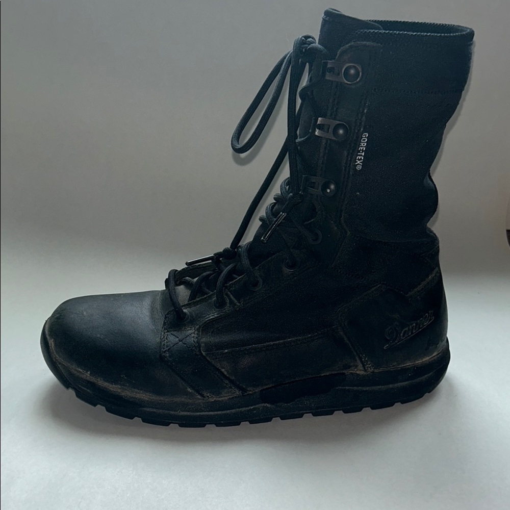 Danner Gore-Tex Black Tactical Boots High-Top Design - Size 7